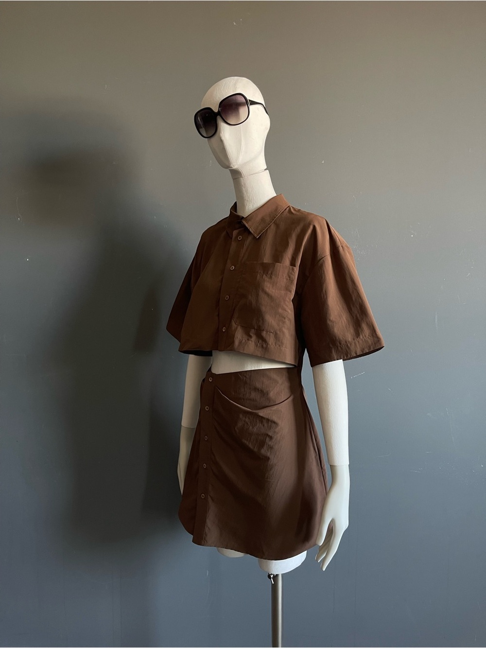 NWT Jacquemus La Robe Arles Brown Cutout Shirt Mini Dress FR38 La Montagne Rare